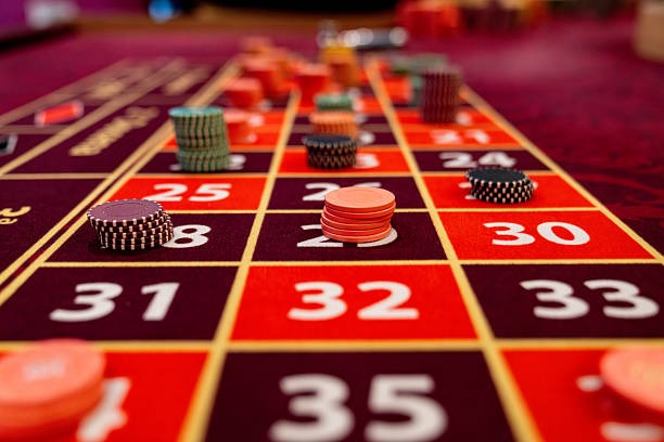 sendok live blackjack table on mobile showing dealer and player cards